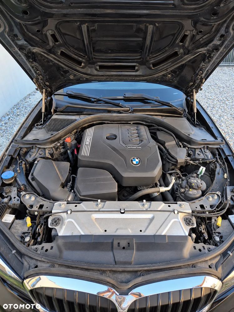 BMW Seria 3 318i Advantage sport - 23