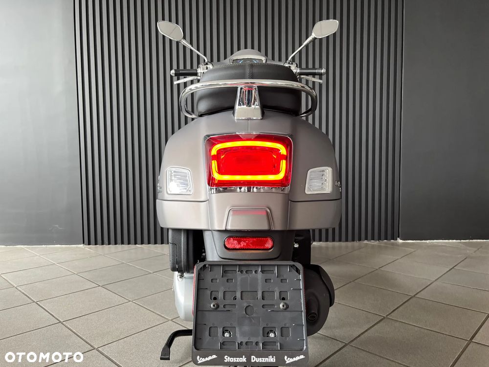 Vespa GTS - 13
