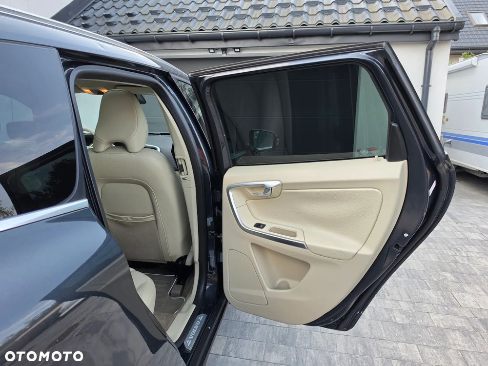 Volvo XC 60 - 12