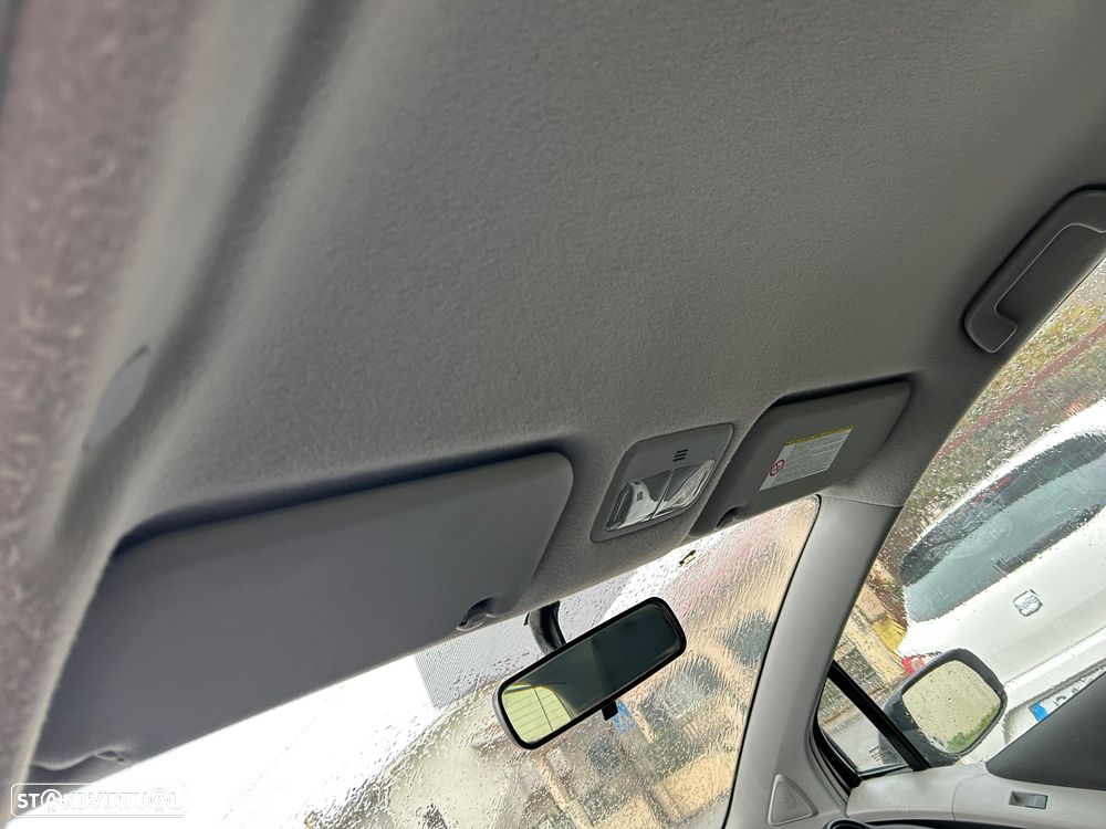 Toyota Yaris 1.0 VVT-i - 7