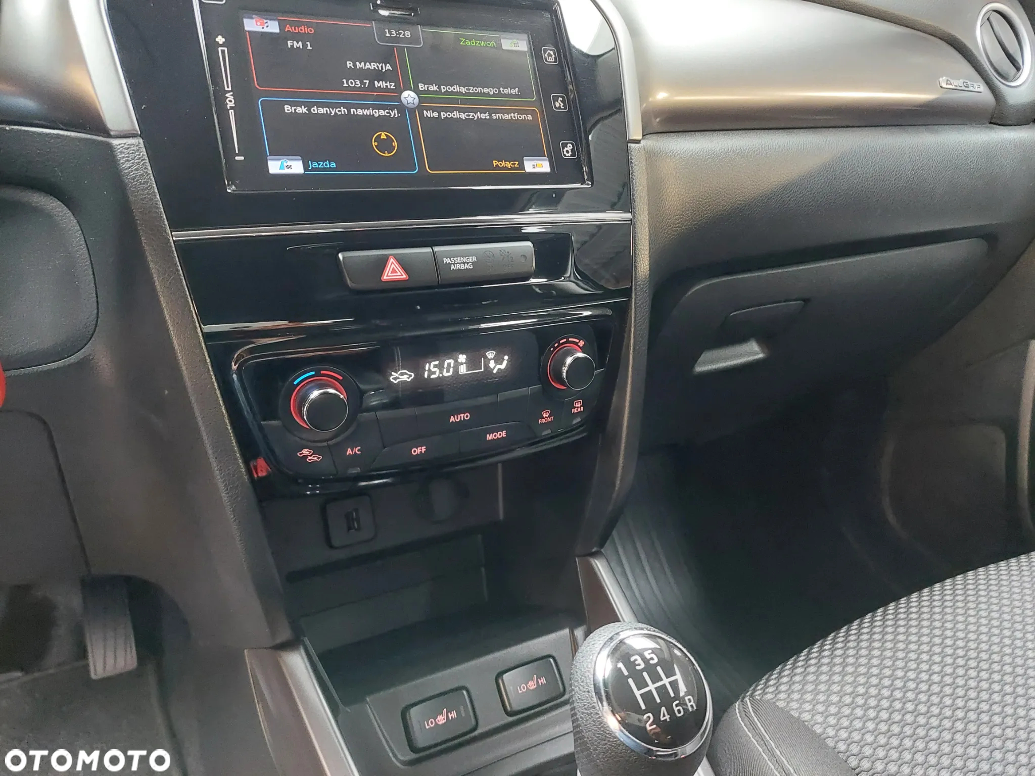 Suzuki Vitara 1.4 Boosterjet Premium 4WD - 22