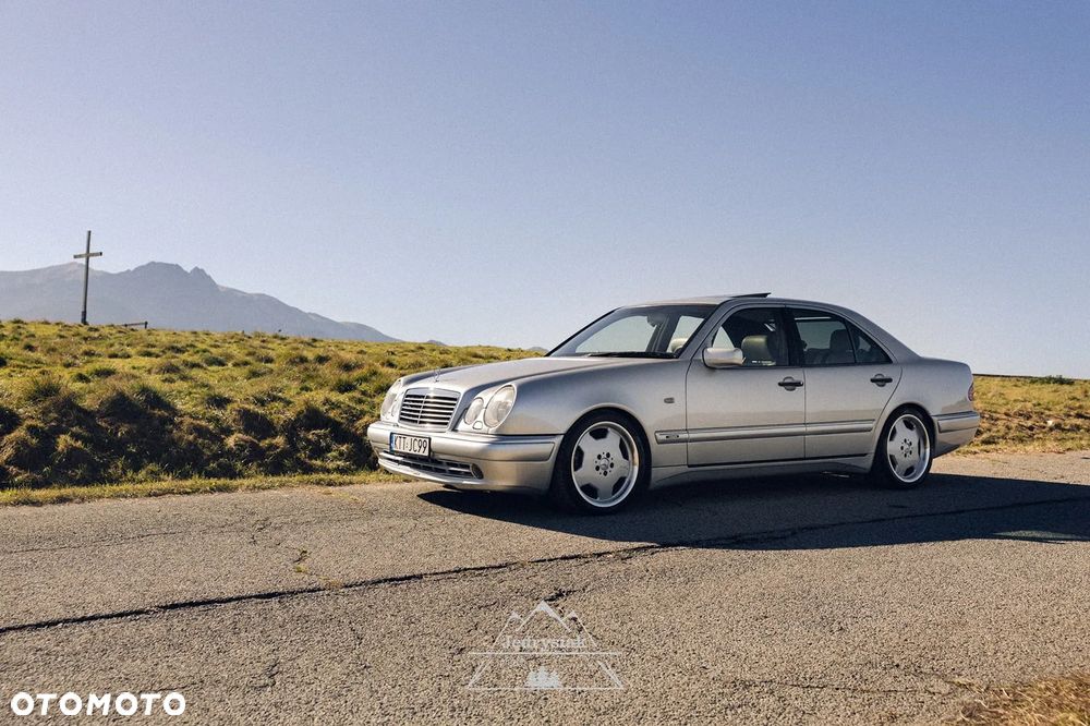 Mercedes-Benz Klasa E - 2