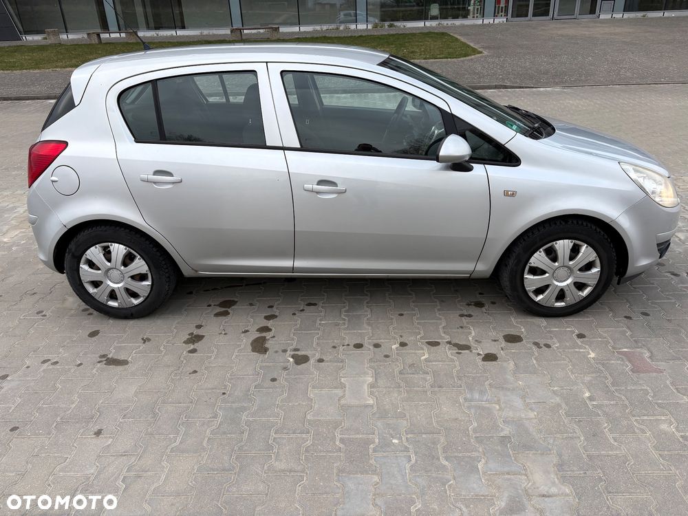 Opel Corsa 1.3 CDTI DPF Easytronic Edition - 4