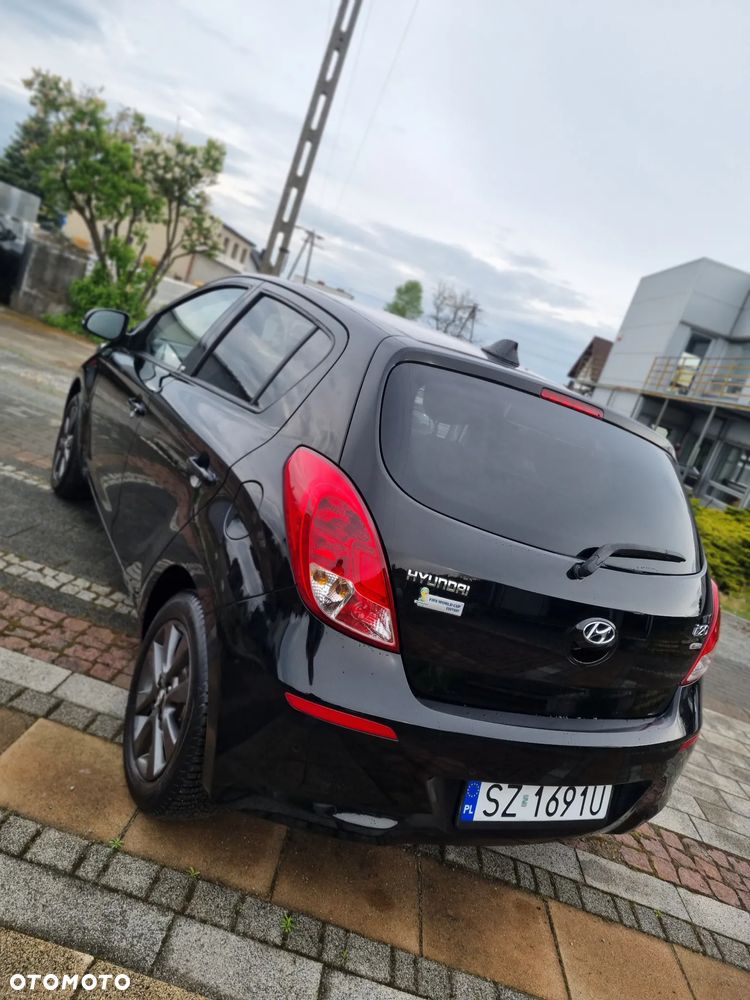 Hyundai i20 1.25 Wersja Jubileuszowa - 14