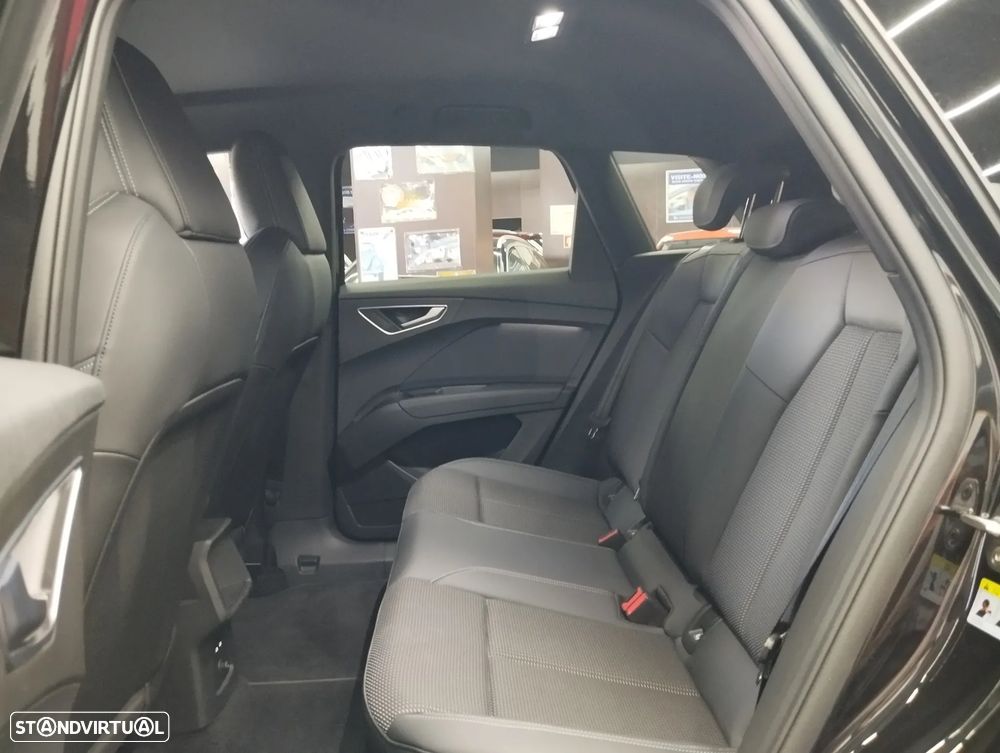 Audi Q4 e-tron 45 82 kWh SE Business Plus - 16