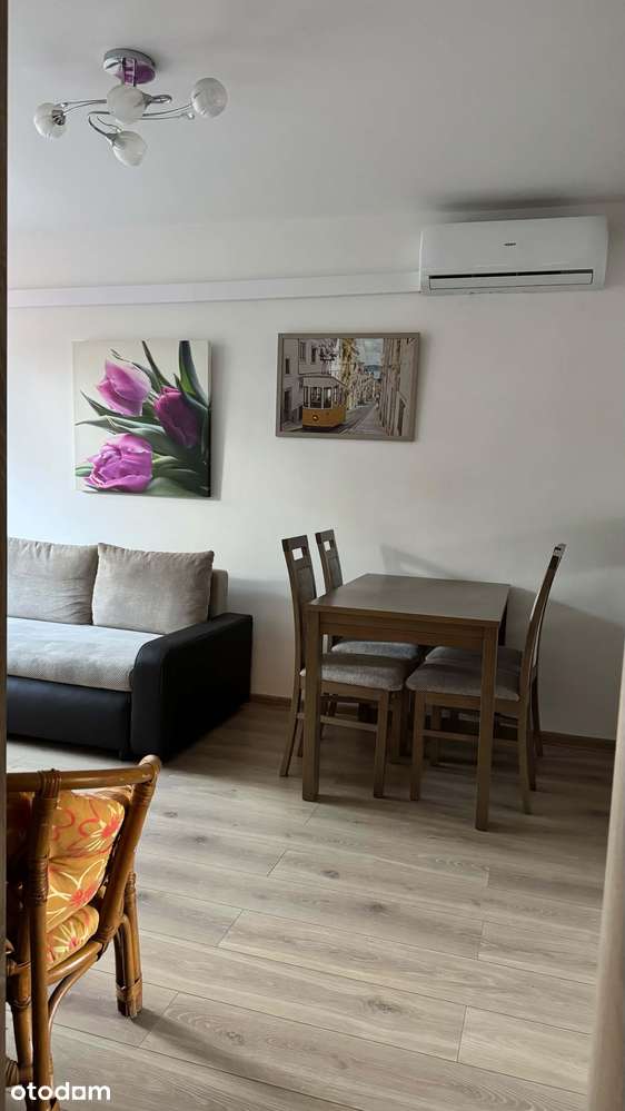 Targówek, ul. Wyszogrodzka, 39 m², dwa osobne pokoje, kuchnia, parter