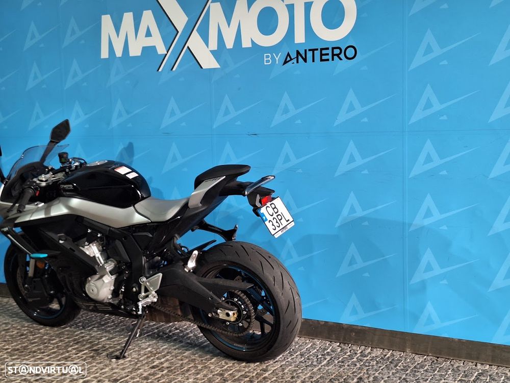 CF Moto 675SR-R - 7