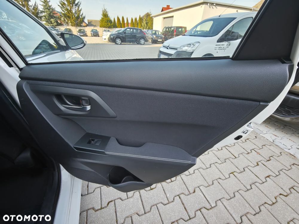 Toyota Auris 1.8 HSD Luna - 20