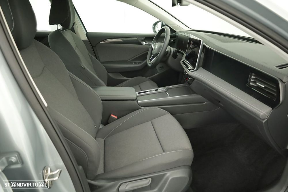 VW Passat Variant 1.5 TSI eHybrid DSG - 20