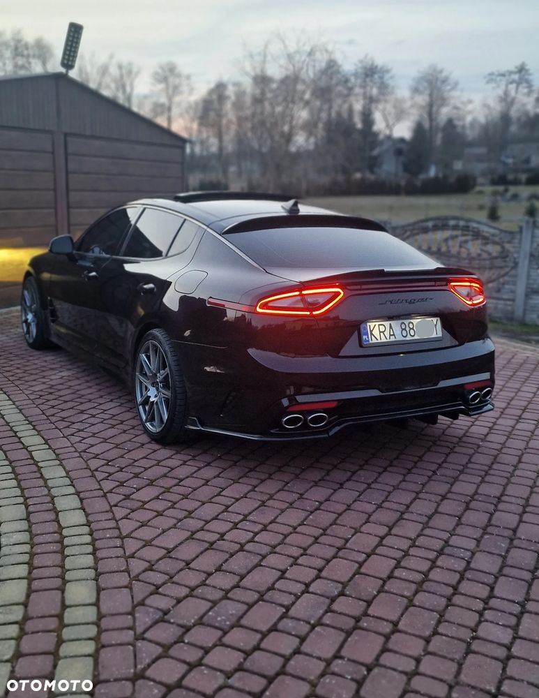 Kia Stinger 3.3 T-GDI AWD GT - 8