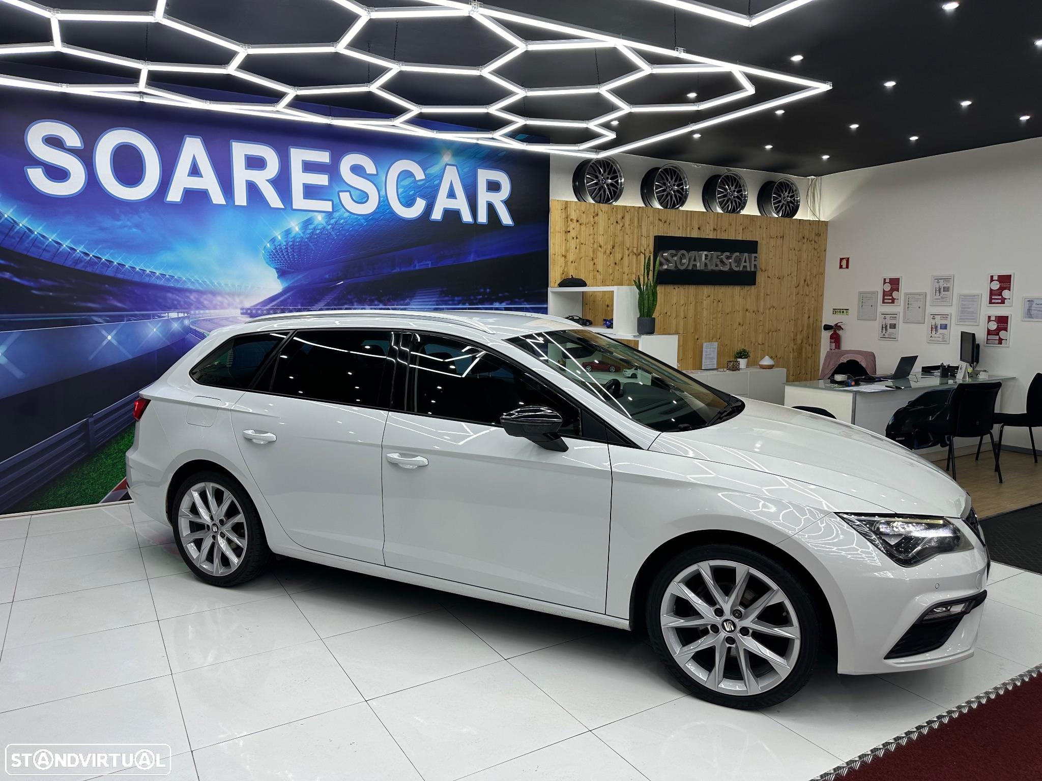 SEAT Leon ST 2.0 TDI FR - 3