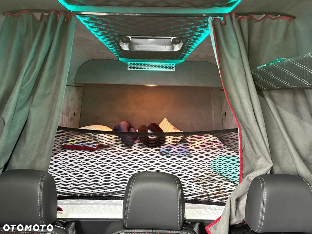 Mercedes-Benz Sprinter 907.255 - 31