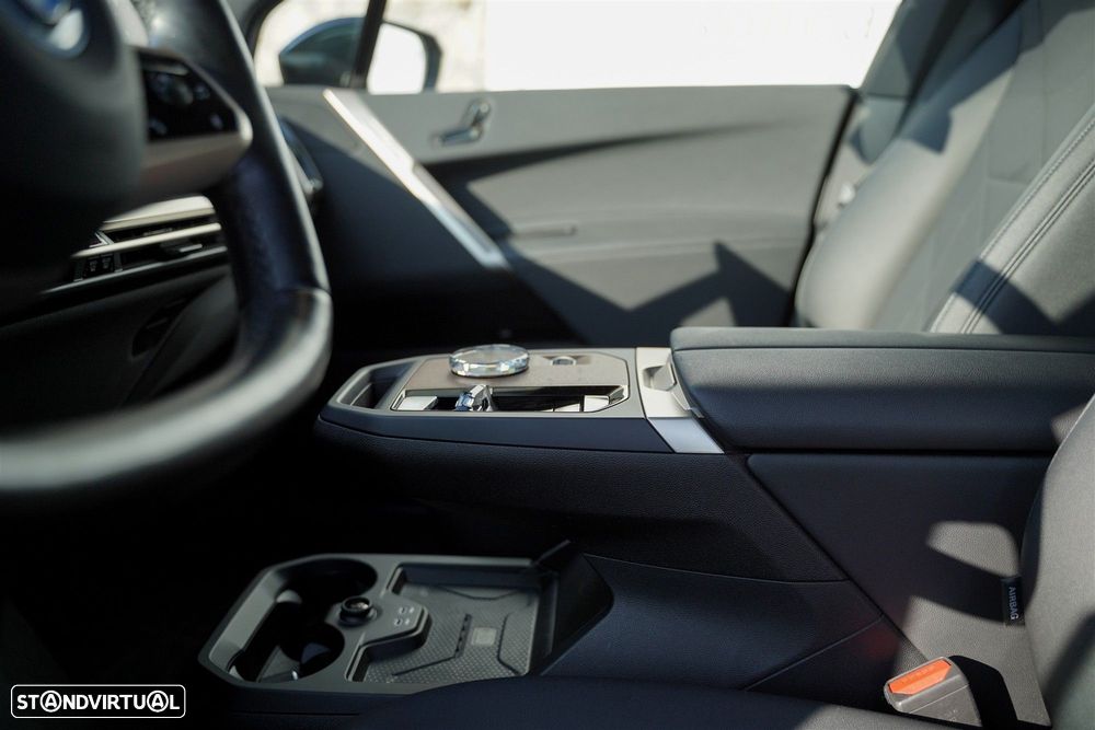 BMW iX xDrive 40 Pack Desportivo - 36