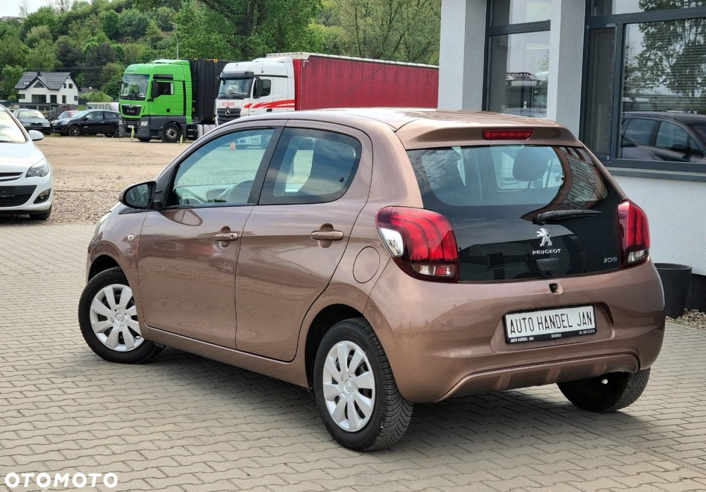Peugeot 108 - 4