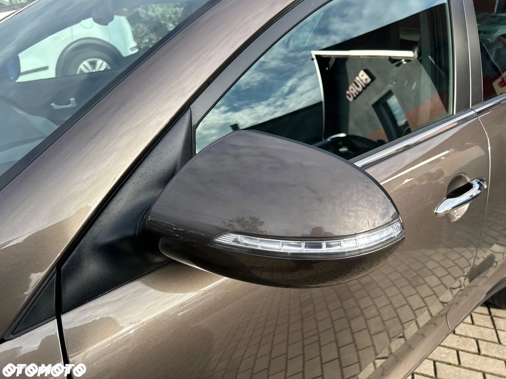 Kia Sportage 2.0 CRDI 184 4WD Automatik Spirit - 25