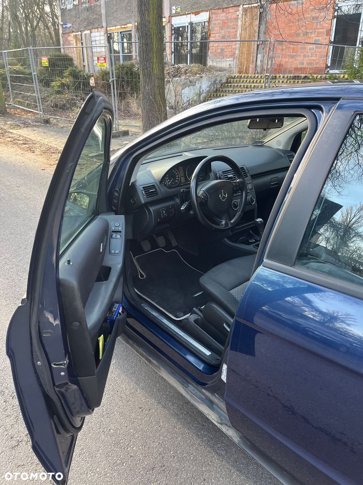 Mercedes-Benz Klasa A 160 CDI - 10