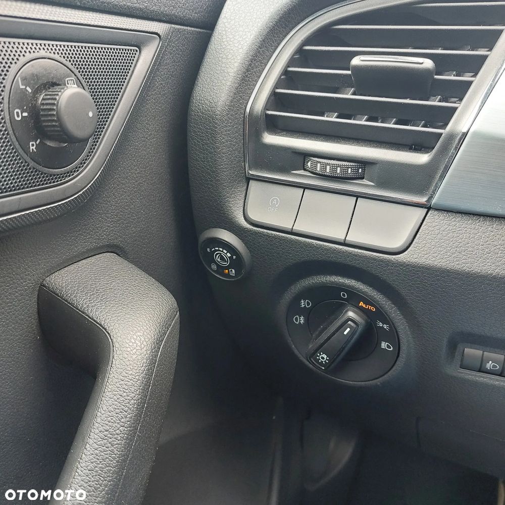 Skoda Fabia 1.0 Ambition - 15