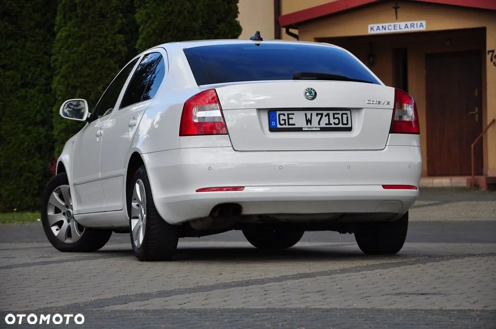 Skoda Octavia 1.4 TSI FAMILY - 22