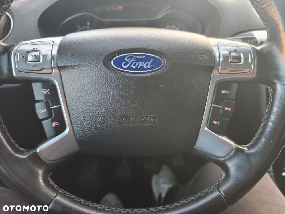 Ford S-Max 2.0 TDCi DPF Business Edition - 14