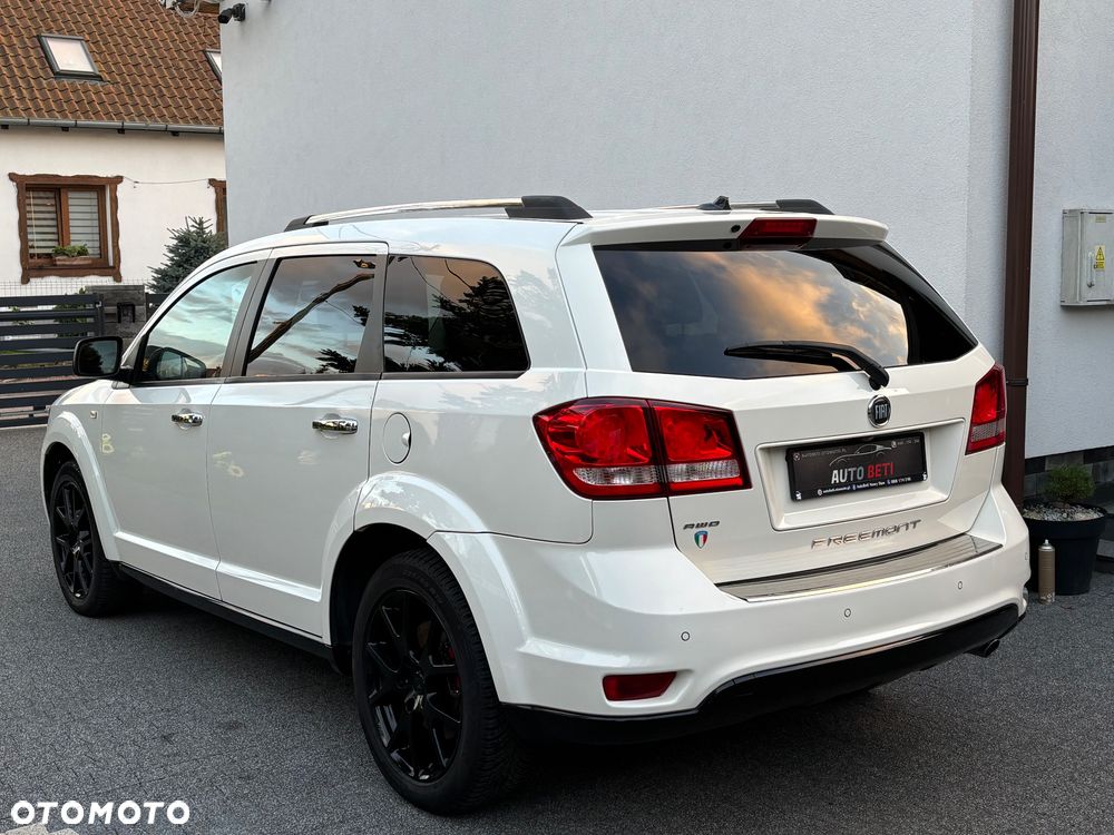 Fiat Freemont 2.0 Multijet 16V DPF Automatik Allrad Lounge - 22