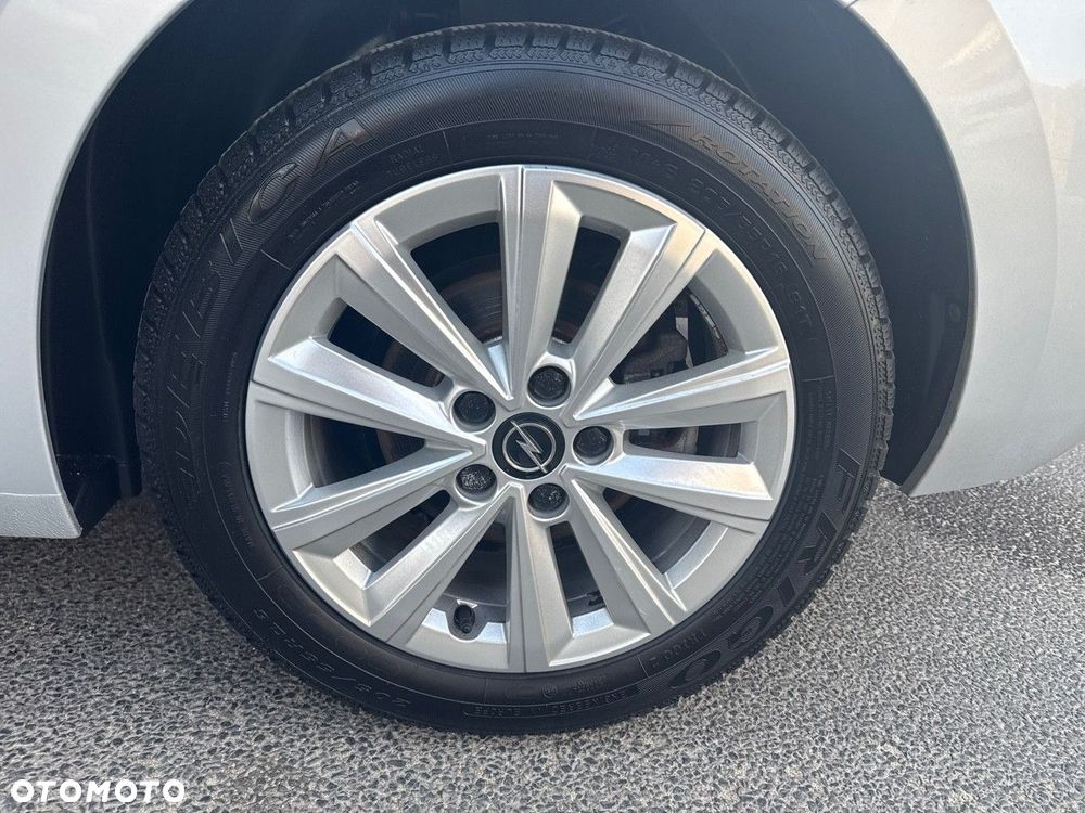 Opel Astra - 11