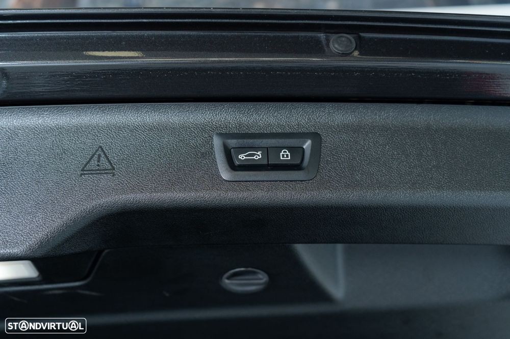 BMW 520 d Pack M Auto - 27