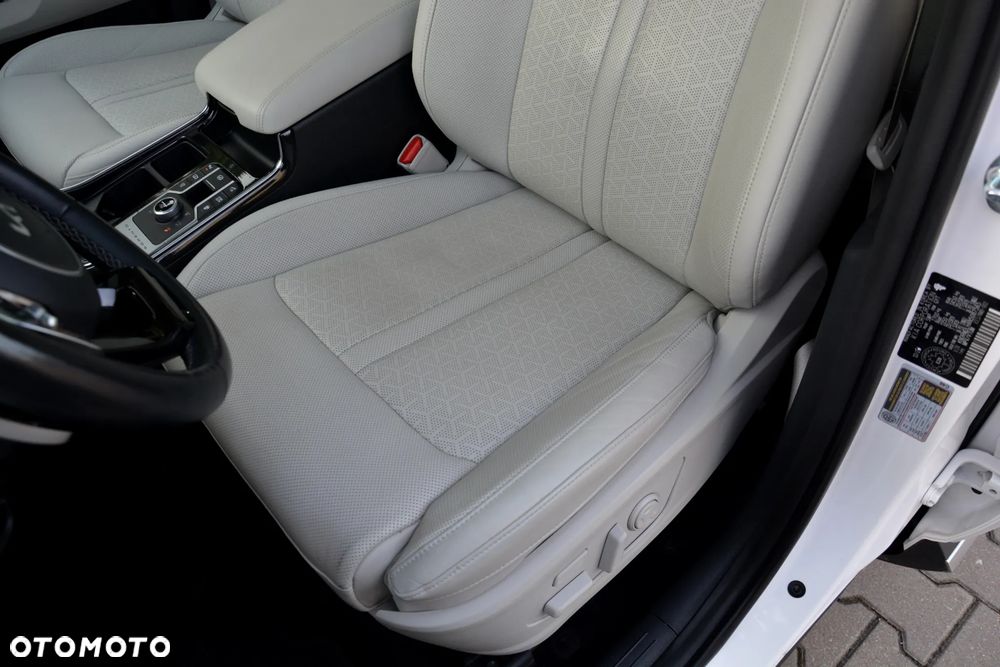 Kia Sorento - 29