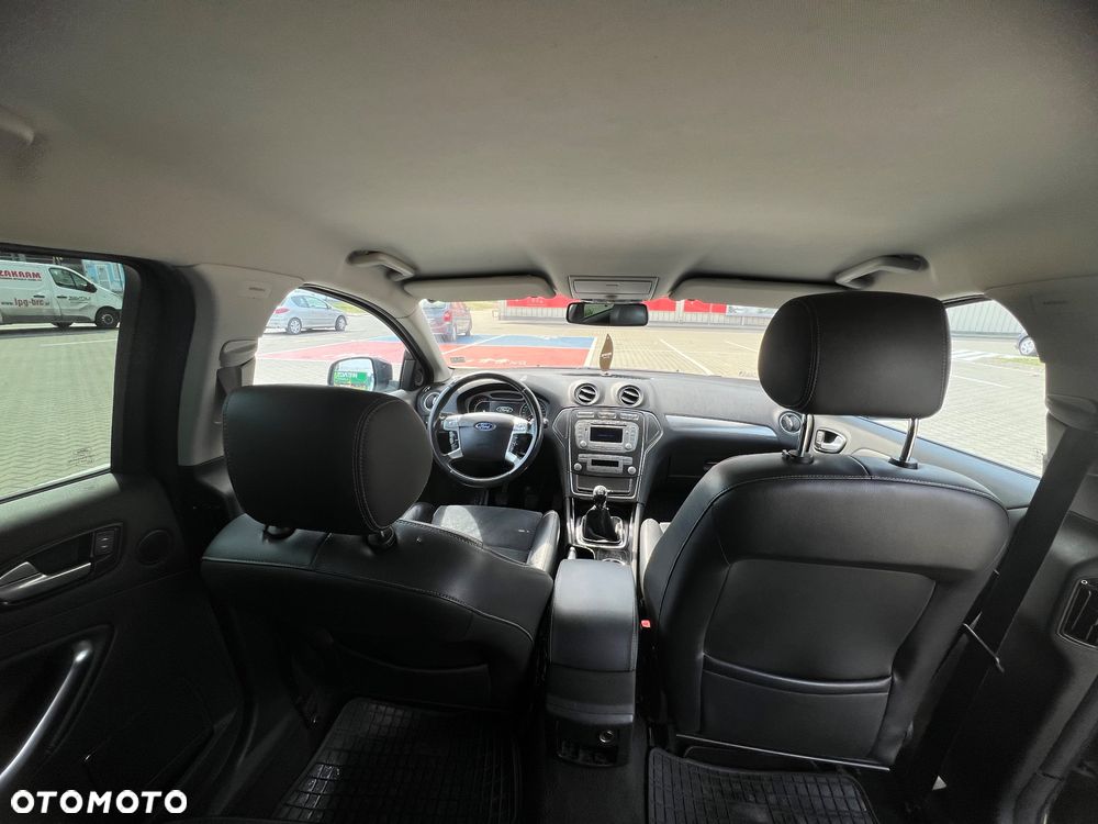 Ford Mondeo - 6