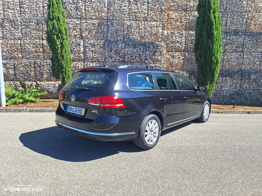 VW Passat Variant 1.6 TDI Edition Con.BM - 18