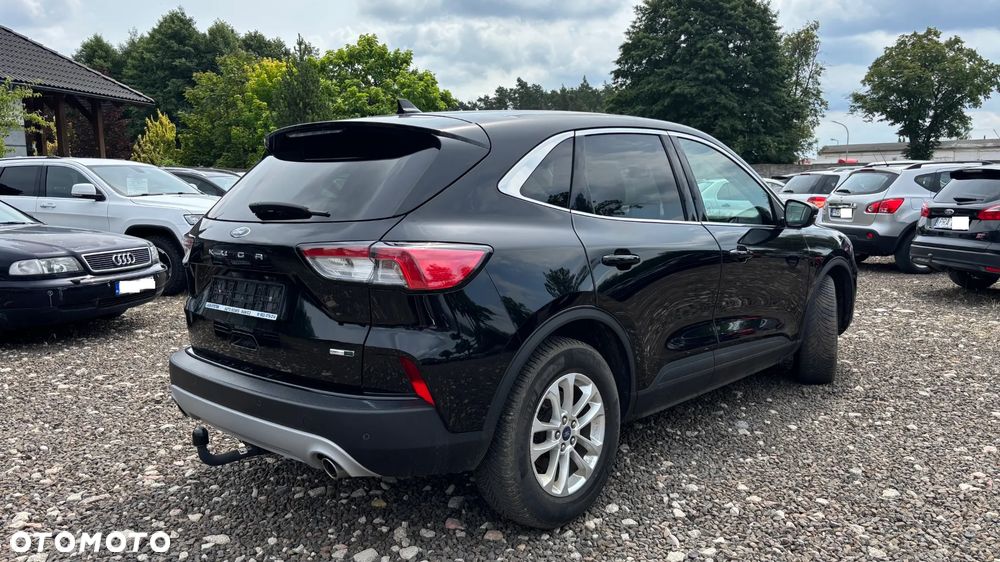 Ford Kuga 2.0 EcoBlue Hybrid TITANIUM - 4