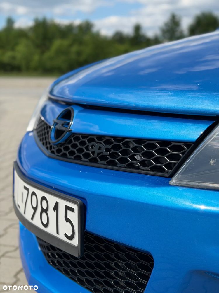 Opel Astra 2.0 T OPC - 15