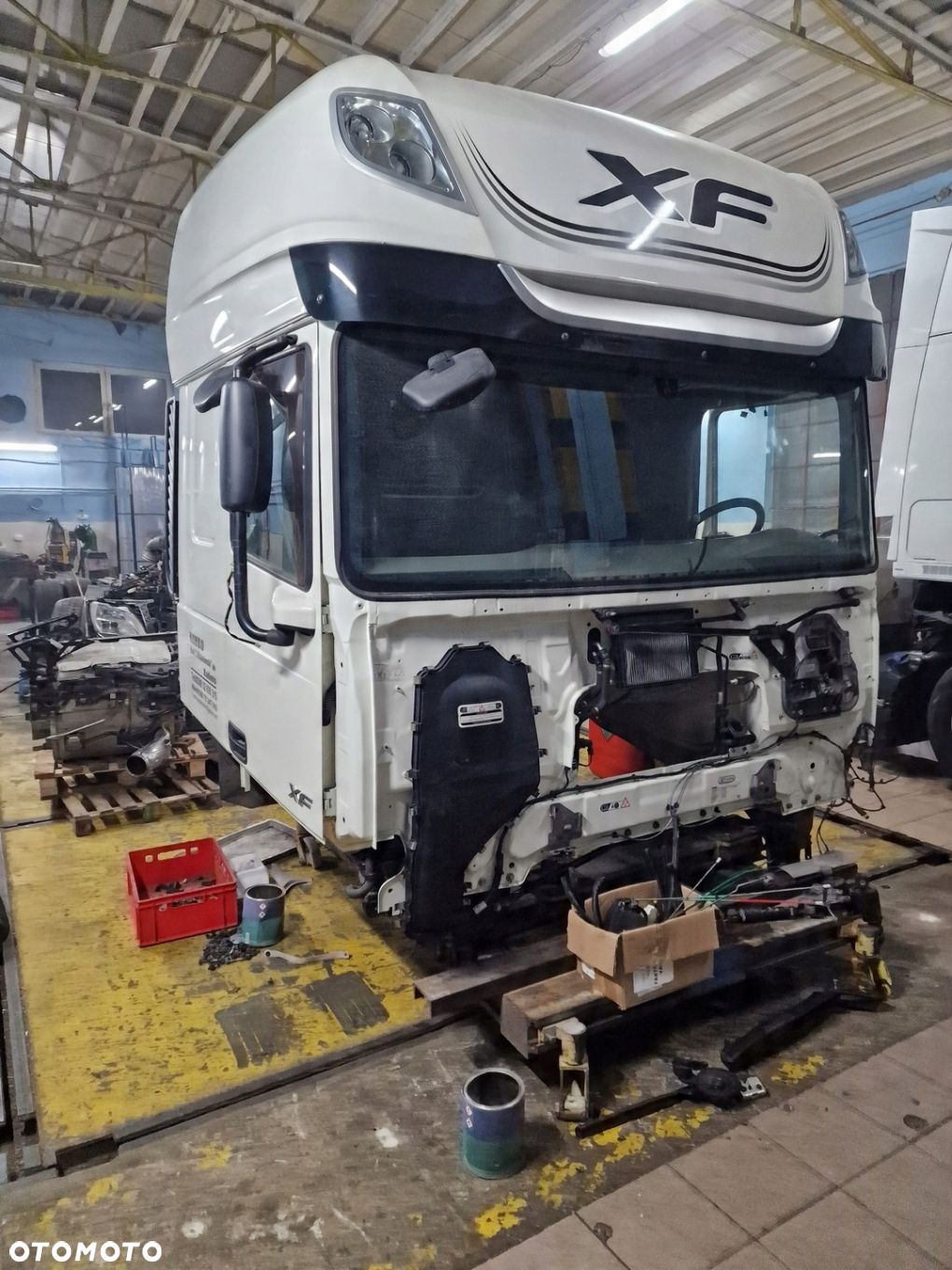 PROSTOWANIE NAPRAWA RAMA KABINA SCANIA VOLVO DAF ACTROS IVECO - 15