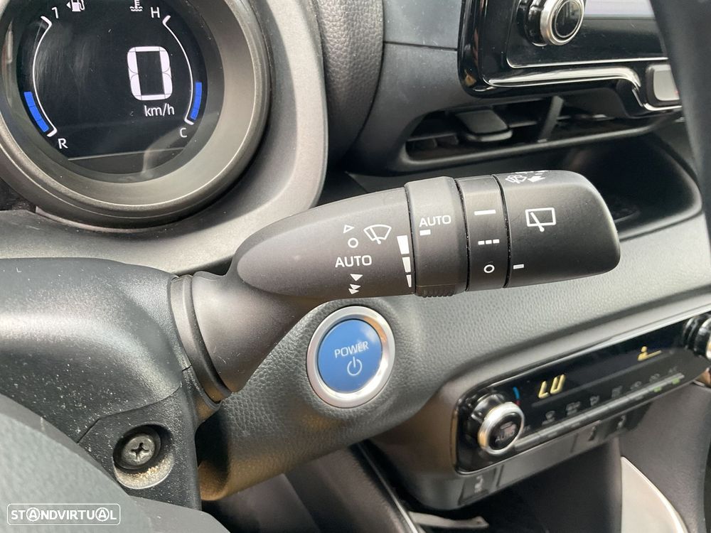 Toyota Yaris 1.5 HDF Exclusive - 21