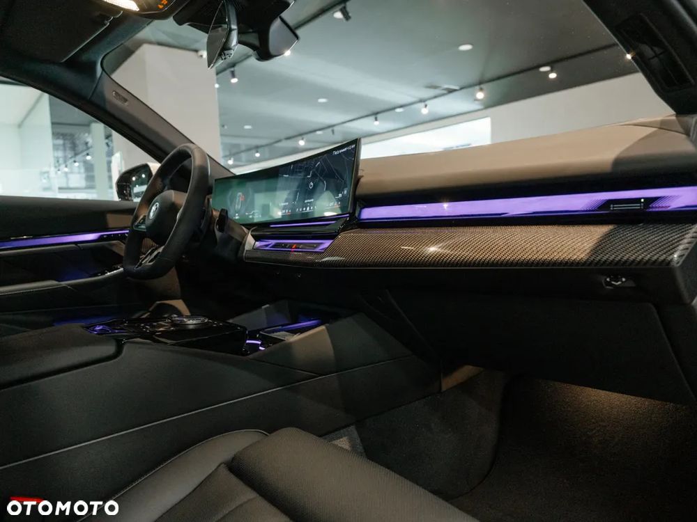 BMW Seria 5 530e PHEV - 8