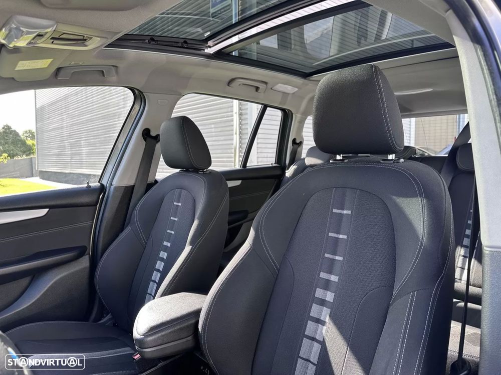 BMW 216 Gran Tourer d 7L Line Sport Auto - 49