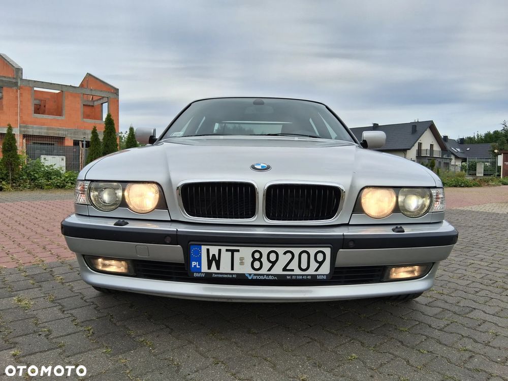 BMW Seria 7 - 3