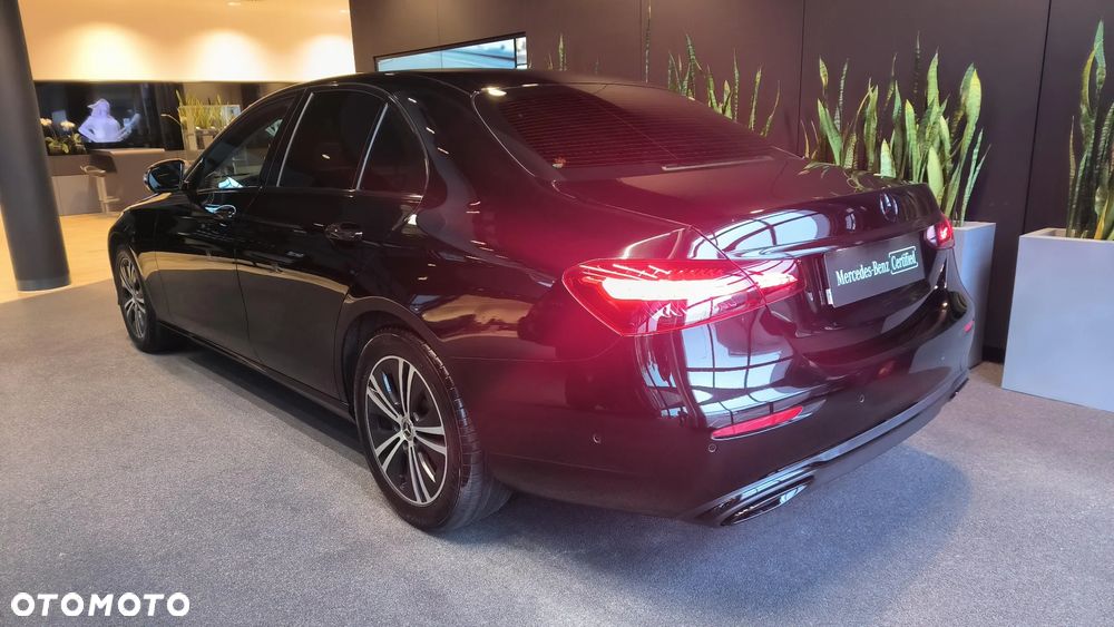 Mercedes-Benz Klasa E 220 d 4-Matic Avantgarde - 5