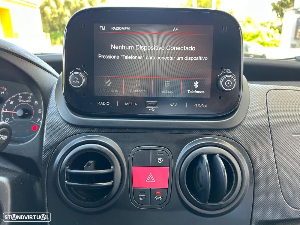 Fiat Fiorino 1.3 M-jet SX - 32