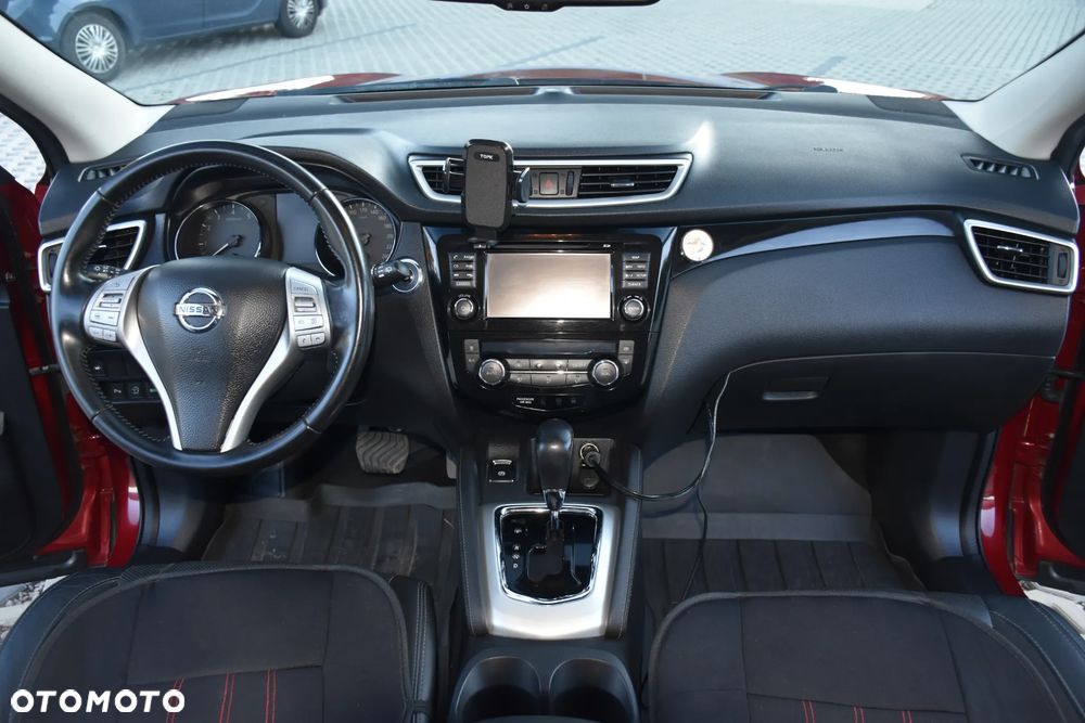 Nissan Qashqai 1.2 DIG-T Tekna Xtronic - 25