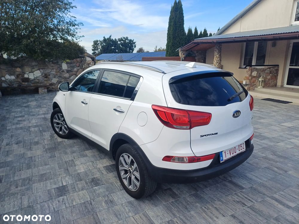 Kia Sportage 1.7 CRDI Business Line L 2WD - 9