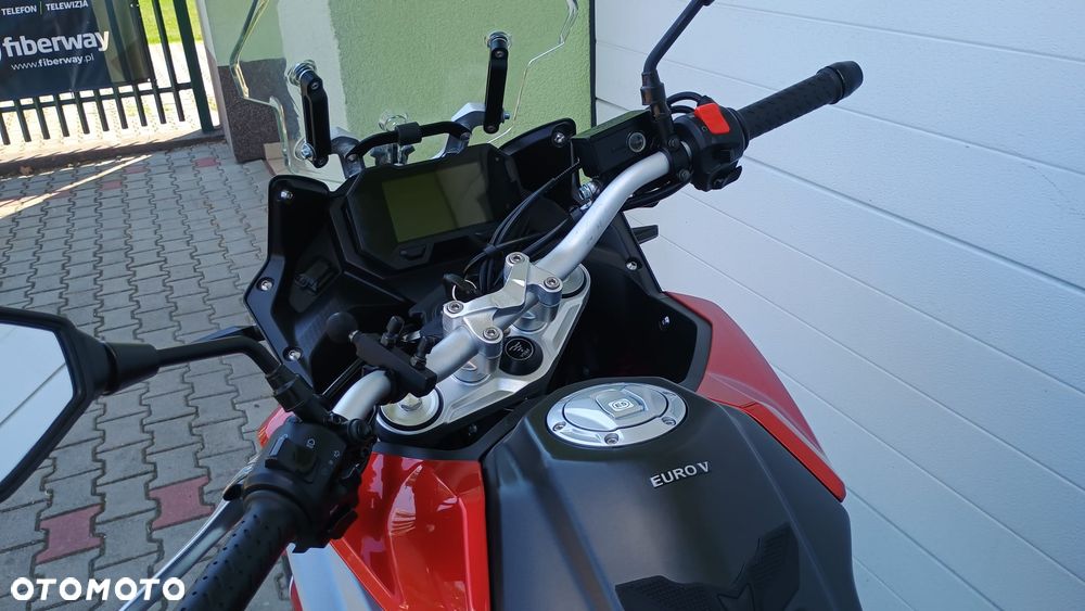 VOGE 650DSX - 10