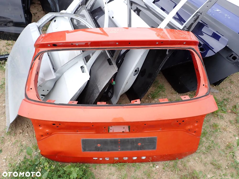 VOLKSWAGEN T-CROSS KLAPA BAGAŻNIKA - 1