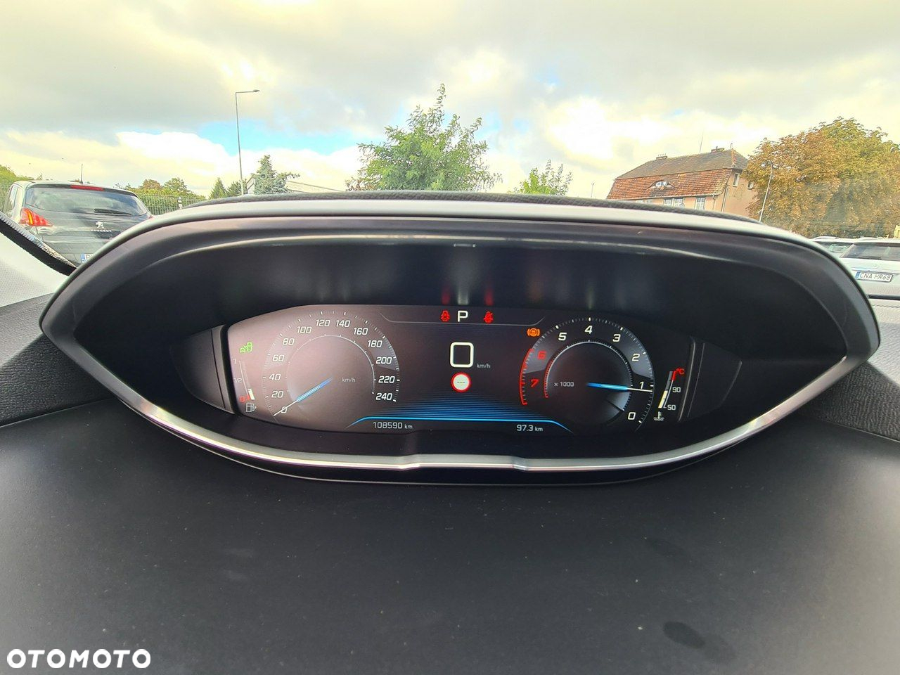 Peugeot 3008 1.2 PureTech Allure S&S EAT6 - 21