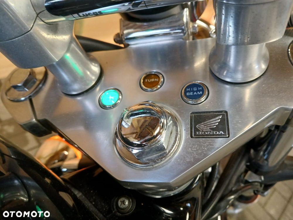 Honda Shadow - 8