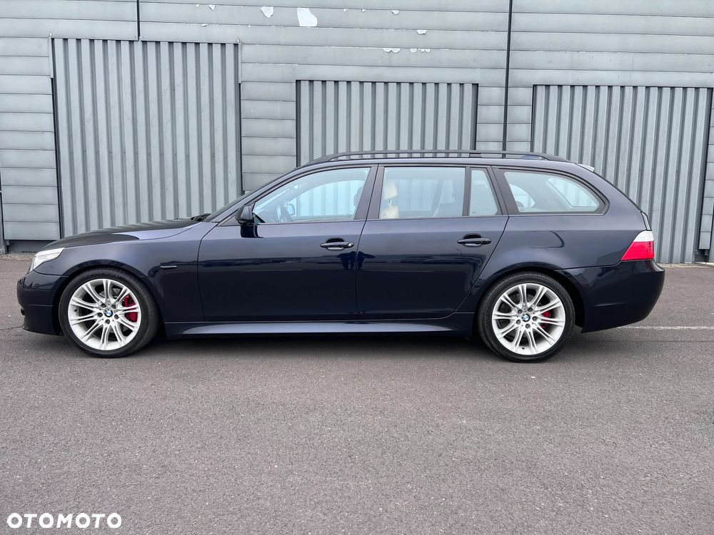 BMW Seria 5 525d - 2