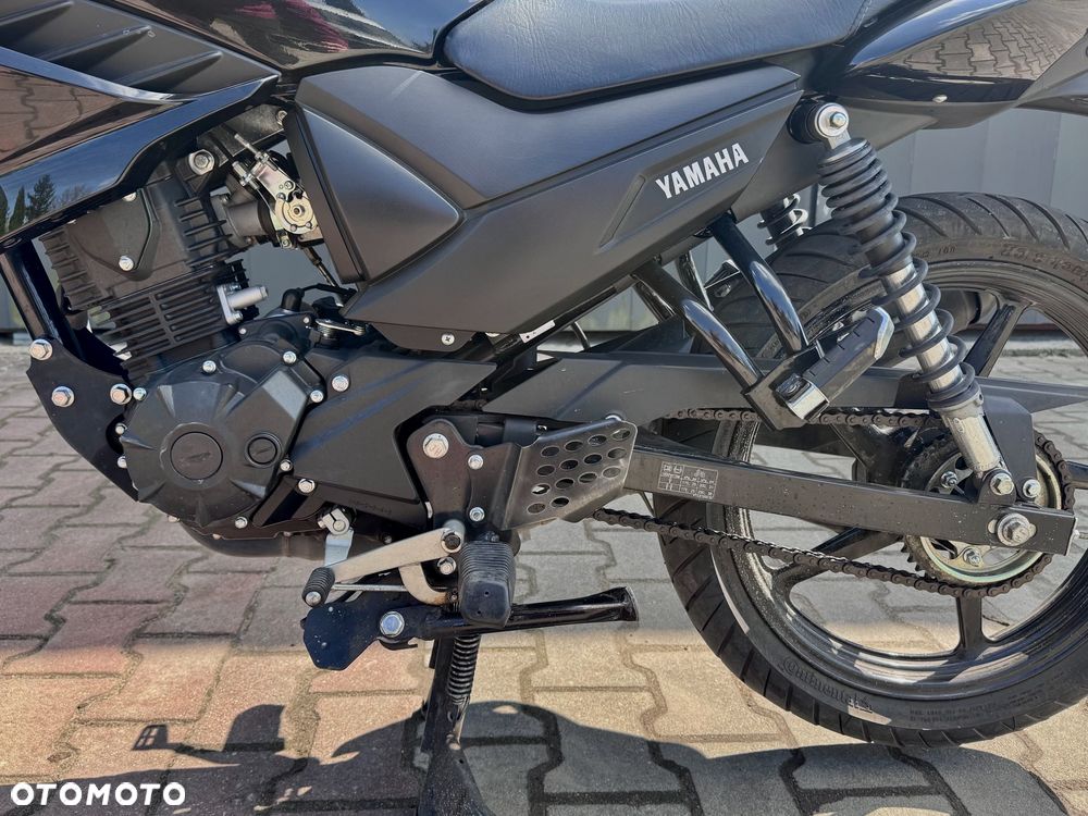Yamaha YS - 2