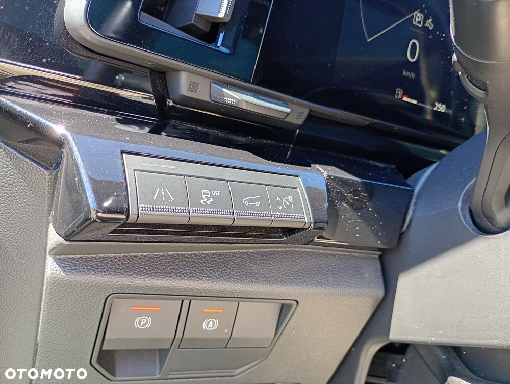 Renault Austral 1.3 TCe mHEV Techno esprit Alpine - 16