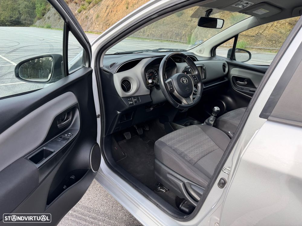 Toyota Yaris 1.4 D-4D Comfort+P.Style - 26