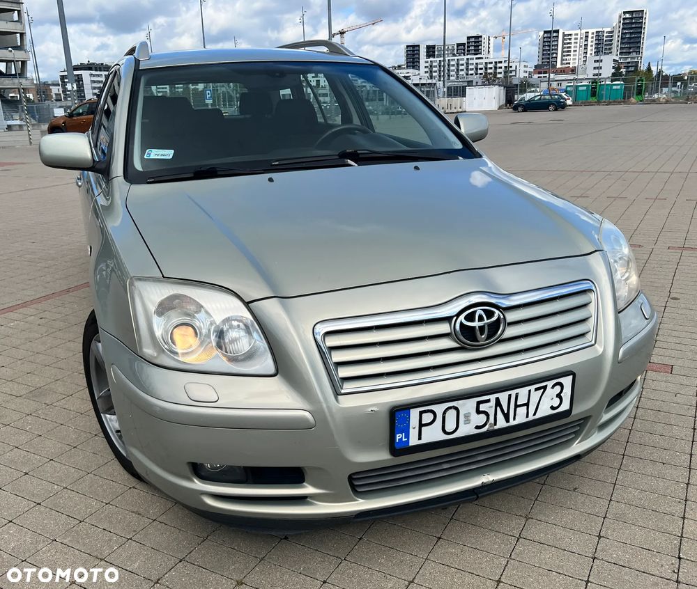 Toyota Avensis 1.8 VVT-i Sol - 10