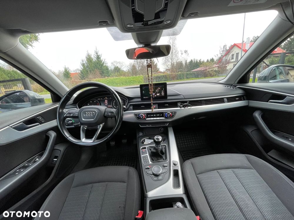 Audi A4 Limousine 2.0 TDI DPF S line Sportpaket - 12